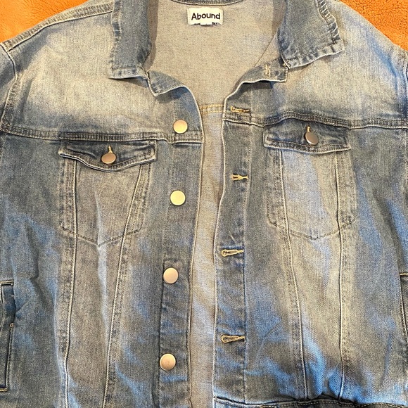 Jean jacket - Picture 2 of 2